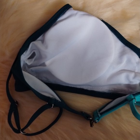 Modihito (S) Colorblock Bikini - Picture 7 of 10